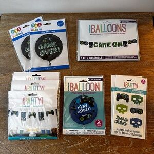 GAMING Party Supplies Set with Balloons, Garland and Tattoos